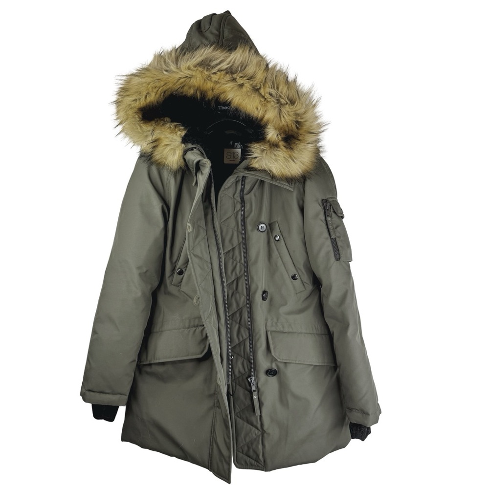 S13 NYC Women's, Green, Down Parka w Faux Fur Hood (Almost like new)